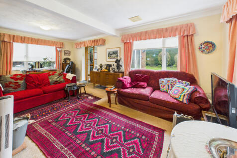 CAM05449G0-PR0041-STILL011