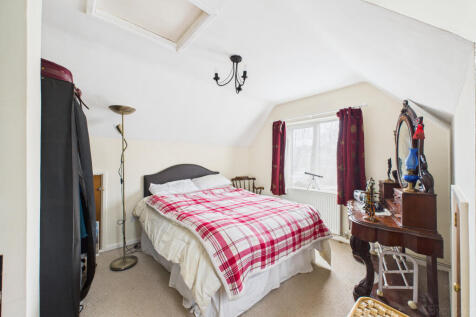 CAM05449G0-PR0041-STILL004