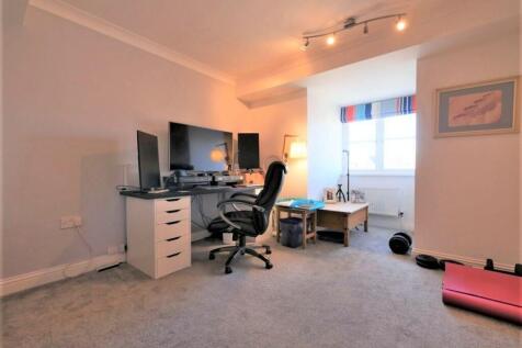 BEDROOM5