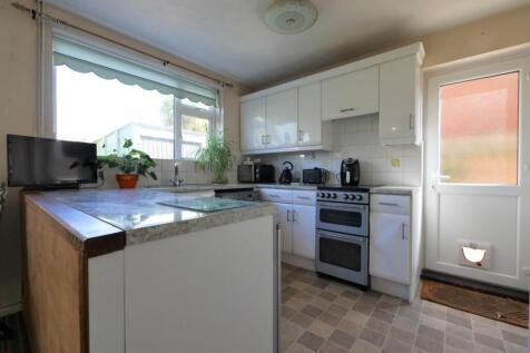 KITCHEN AREA2