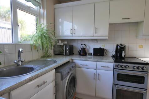 KITCHEN AREA3