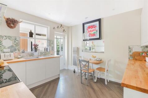 HILLSIDE, 84 (14).jpg