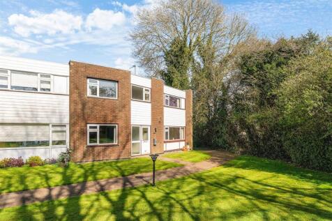 The Tracery, Banstead