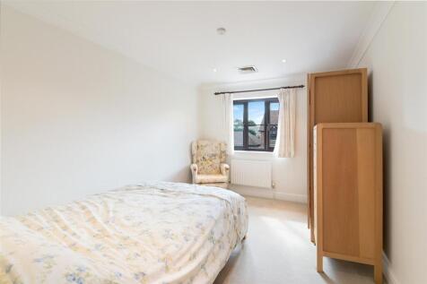 HAWTHORNE CLOSE,1 - (5).jpg