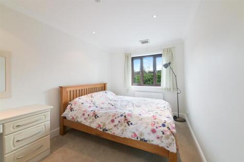 HAWTHORNE CLOSE,1 - (6).jpg