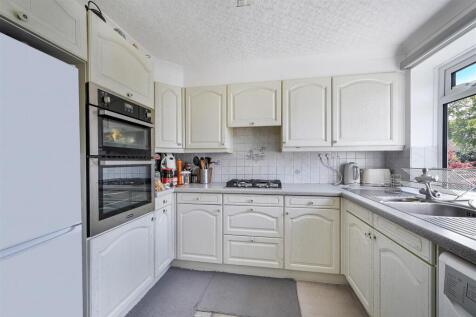 CHEYNE COURT, 13- (6).jpg