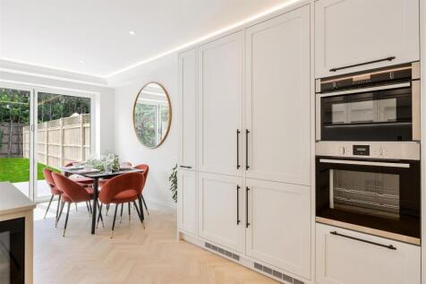 HOLLYMEOAK, 29B (21).jpg