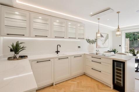 HOLLYMEOAK, 29B (20).jpg