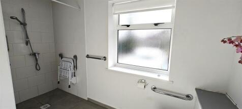 GF En-suite Wet Room