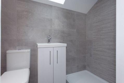 EN-SUITE 2