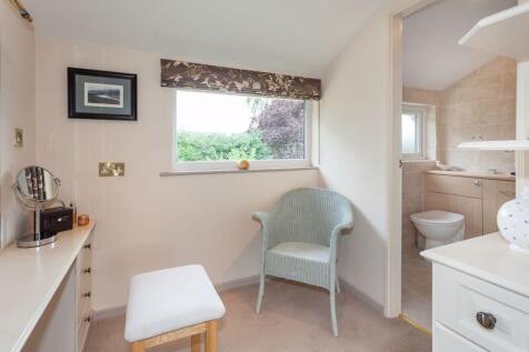 DRESSING AREA
