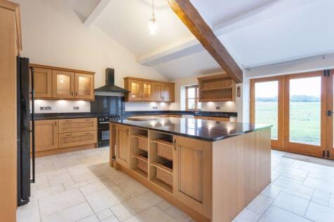 LIVING DINING KITCHEN