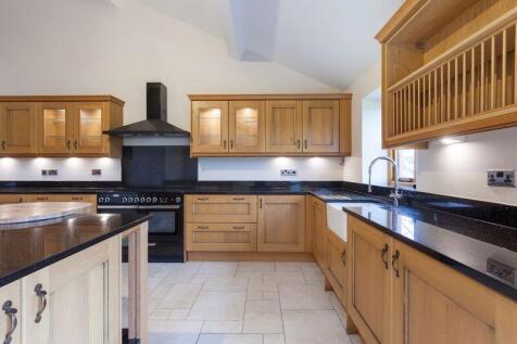 LIVING DINING KITCHEN