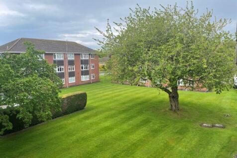 COMMUNAL GARDENS