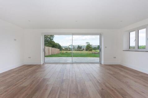 OPEN PLAN LIVING DINING KITCHEN