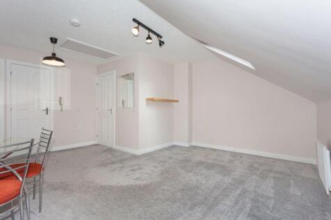 OPEN PLAN LOUNGE KITCHEN DINER