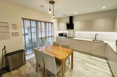 Kitchen diner