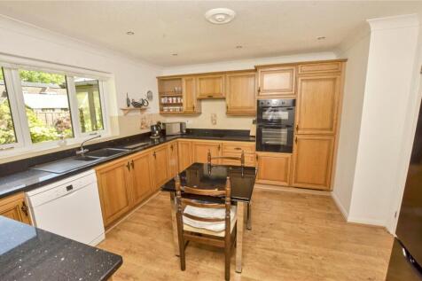 Kitchen/Breakfast Rm