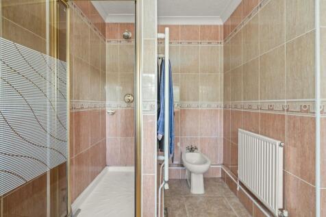 Ensuite Shower Room