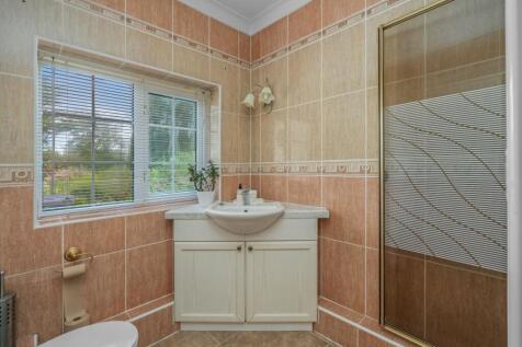 Ensuite Shower Room
