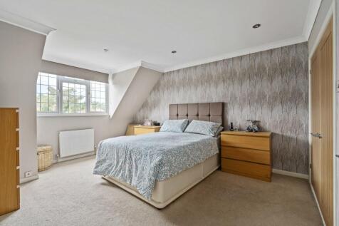 Bedroom No 1