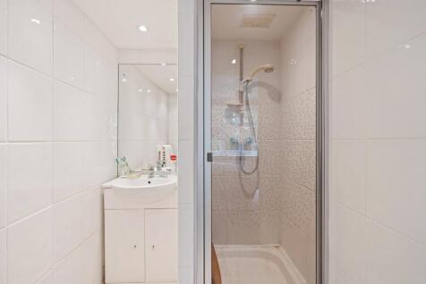 Ensuite Shower Room
