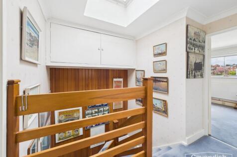 SECOND FLOOR LANDING