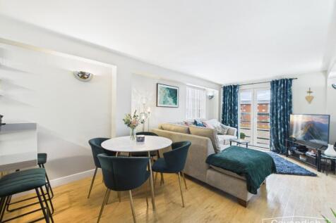 LIVING/DINING/KITCHEN