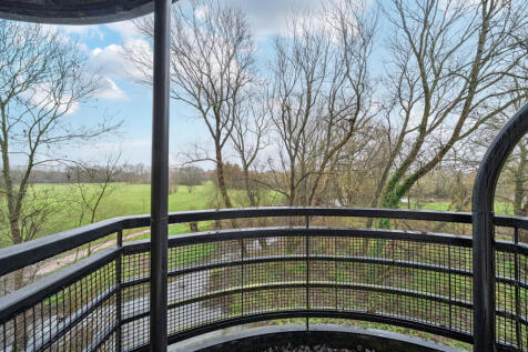 1393409-20-69414a...