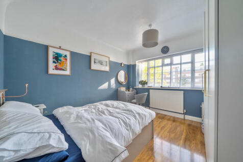 1362963-11-68e3d3...