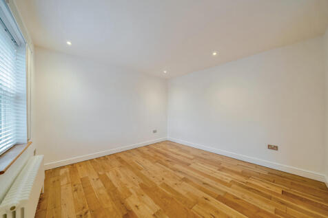 1384919-4-6924309...