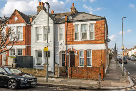 1403740-19-69738c...