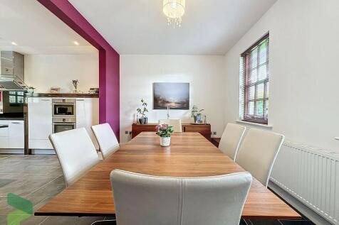Coach House29