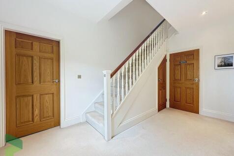 Coach House30