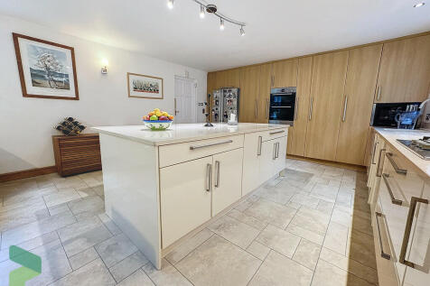 Kitchen. Dining. ...