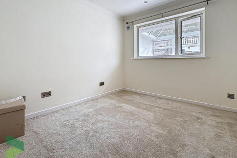 Queensway16