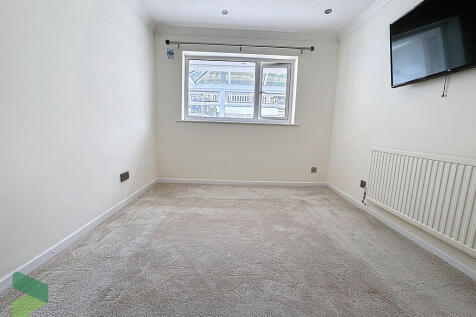 Queensway17