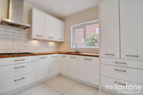Open Plan Kitchen &amp; Dining Room