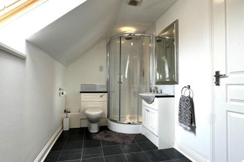 Master Ensuite