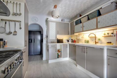 Swinemoor Lane (43).jpg