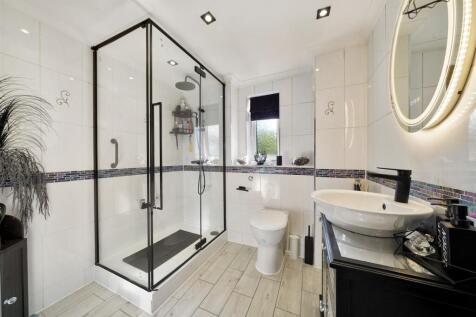 Flat 30, Bishops Court - dblpBzidXVMtA48t3prh.jpg