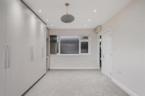 12 Kenelm Close - yMVoa6oudxZlYD2DPL3s.jpg