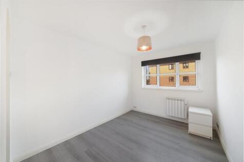 90 Conifer Way - l1RlrLONvEx21VBqqi7M.jpg