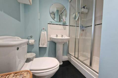 Ensuite.jpg