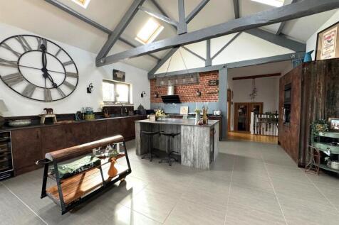 Lounge/Diner/Kitchen