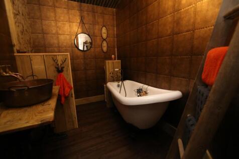Bar Ensuite