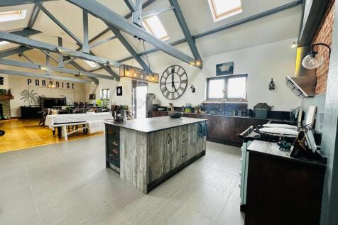 Lounge/Diner/Kitchen