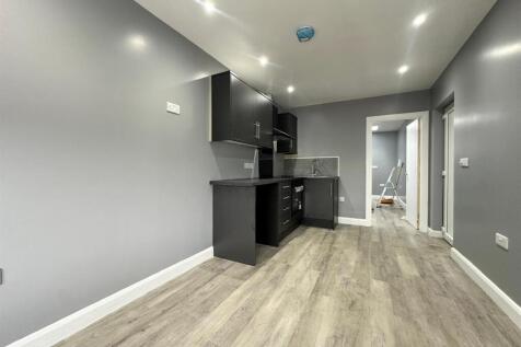 WhatsApp Image 2025-10-29 at 1.04.22 PM (11).jpeg