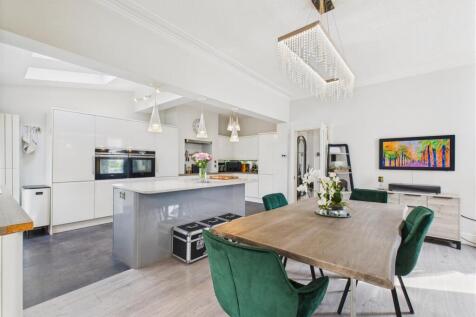 Open Plan Living Kitchen