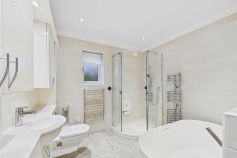 Dressing Room / En-Suite